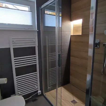 Wildrose Mit Sauna Und Beachfussballplatz *