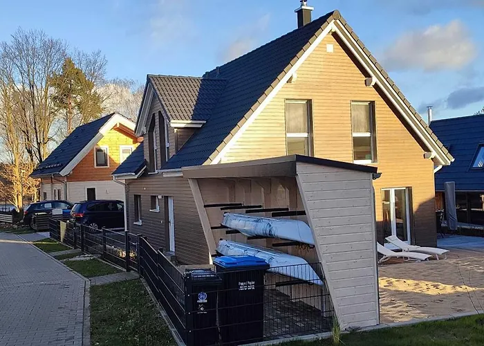 Wildrose Mit Sauna Und Beachfussballplatz