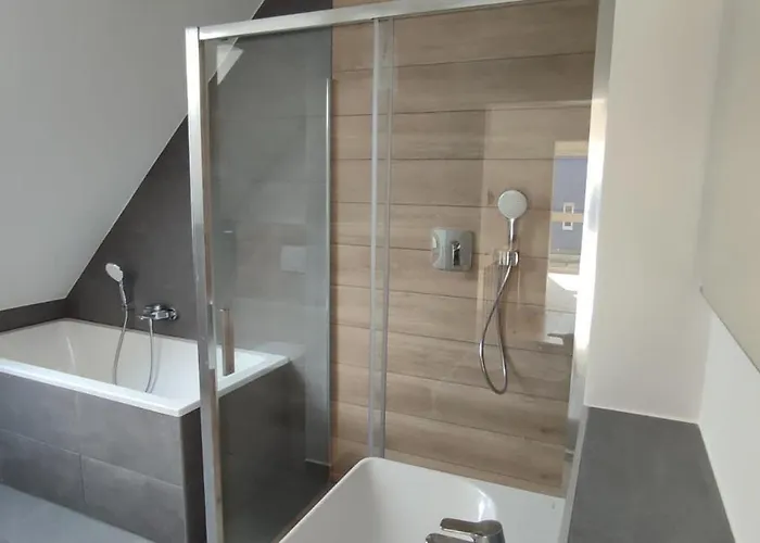 Wildrose Mit Sauna Und Beachfussballplatz Rheinsberg