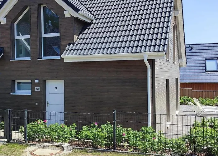 Wildrose Mit Sauna Und Beachfussballplatz *